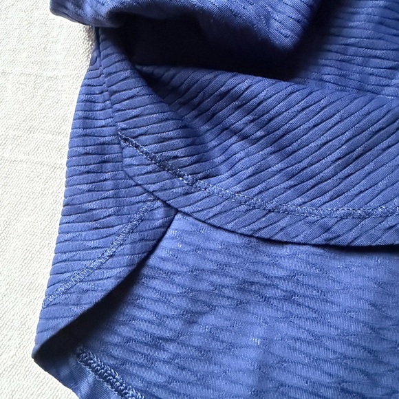 Calia Carrie Underwood Long Sleeve Navy Ribbed Athleisure Workout Top Medium - Picture 6 of 8